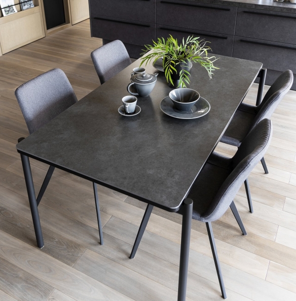 人気のセラミック天板ダイニング　Charme（シャルム）